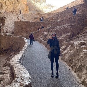 Meet your Posher, Ally